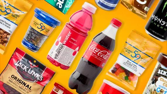 Un assortiment de boissons et de collations.