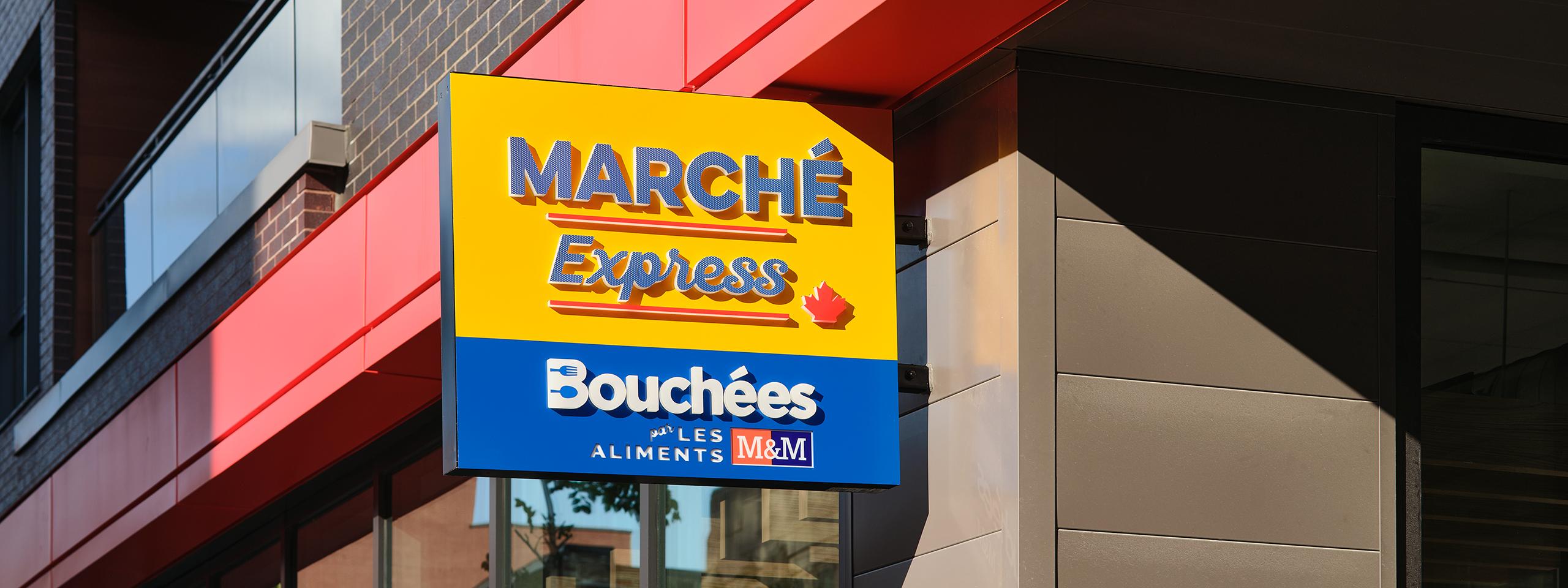 Panneau Marche Express à l'extérieur du dépanneur.